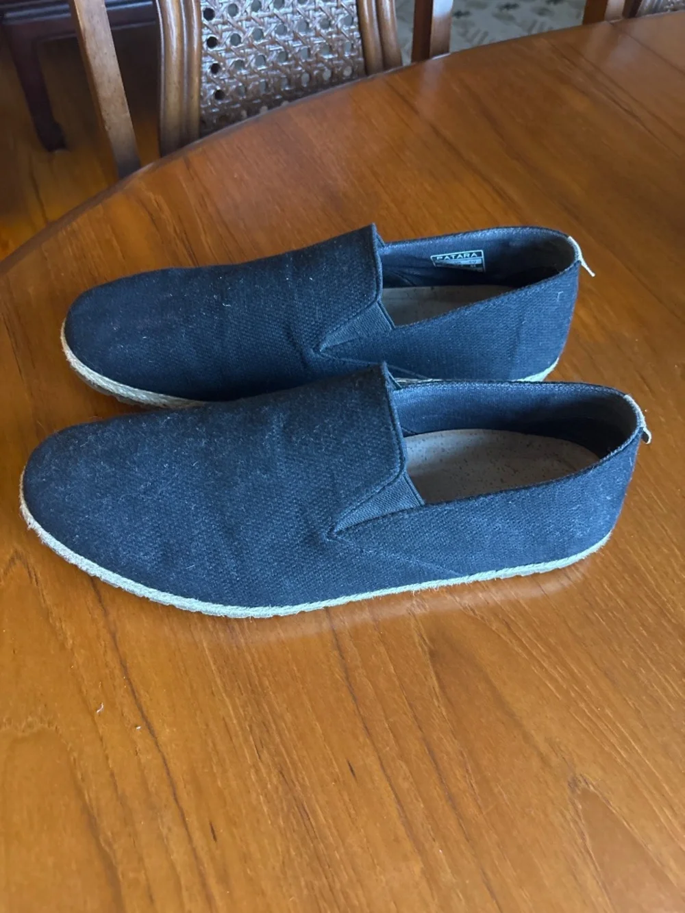Payers black slip ons